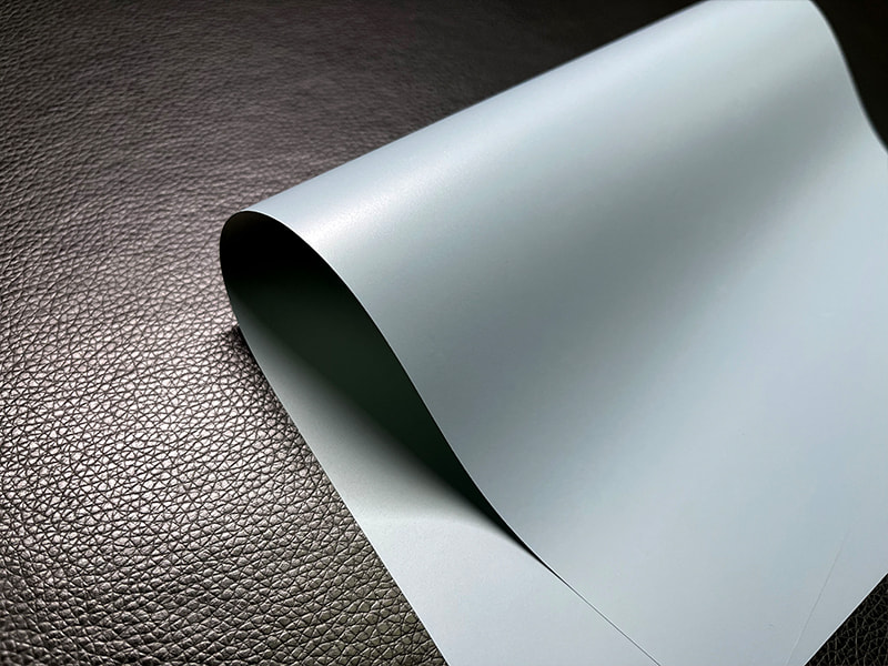 Декоративная пленка из ПВХ, устойчивая к царапинам